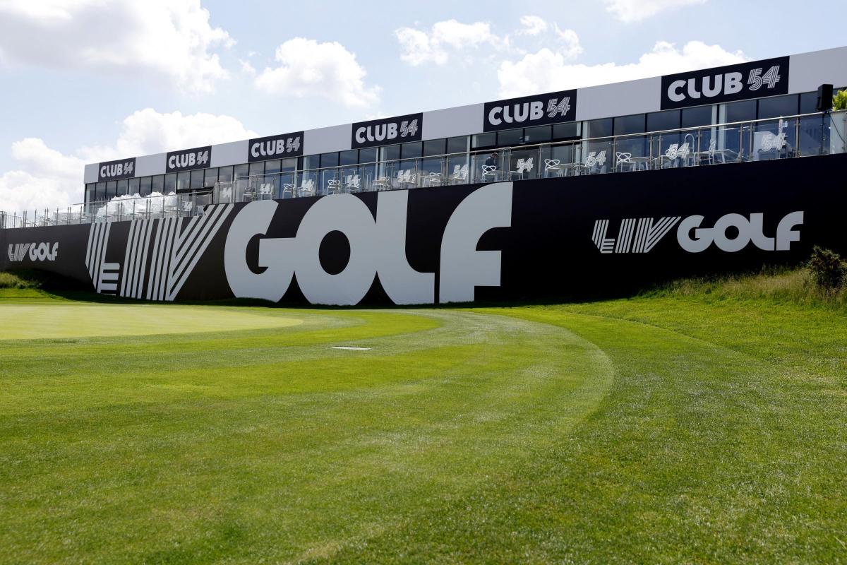 Read more about the article LIV Golf: A controversial new era for golf?
